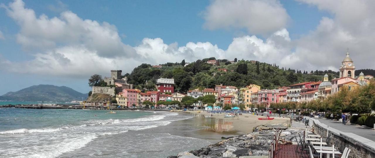 Residence Mare Azzurro Lerici Exteriör bild